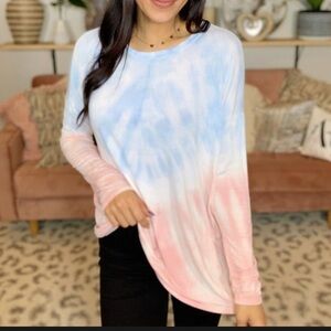 NWOT FSL apparel size small